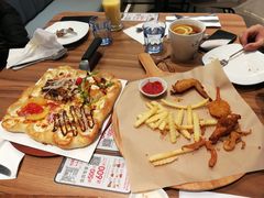 -必胜客(骡马市店)