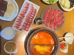 -呷哺呷哺(融创茂店)