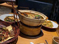 -吃饭皇帝大土家民族菜(正大广场店)