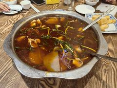 -乡土特色.冷锅鱼.牦牛肉汤锅