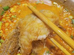 -肖肖酸萝卜鱼火锅(总店)