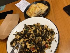 三鲜豆皮-莲餐厅·湖北菜·藕汤是头牌(愚园路店)