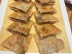 -黄泥岗·地道湖北菜(奥特莱斯店)