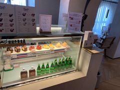 -Me Coffee下午茶艺术空间