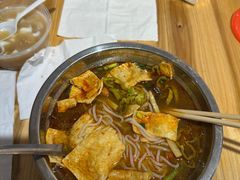 -柳州肥姨妈大骨螺蛳粉(江宁万达店)