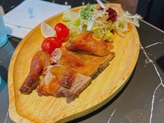 -DEEP·深美式餐吧(五棵松华熙LIVE店)