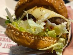 -The Habit Burger Grill 哈比特汉堡(复兴soho店)