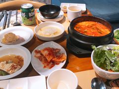 -万兴佳烤肉·长白山老味道(东岸里店)
