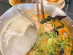 -由衷贵州酸汤牛肉火锅(新桥店)