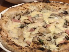 黑松露菌菇披萨-Pizzeria da Nicola·火炉披萨(中大国际店)
