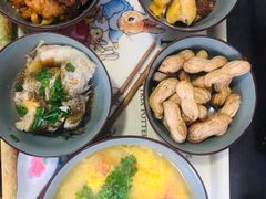 -爱的果实月嫂育婴师(世纪东方店)