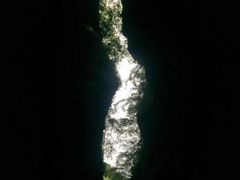 -龙水峡地缝景区