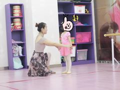 -Isee灰姑娘国际儿童艺术中心(证大·大拇指广场店)