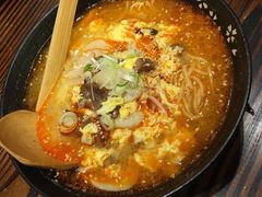 -和萌牛肠烧烤(财富中心店)