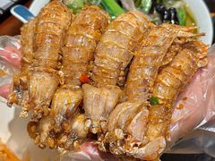 -金太阳海鲜烧烤·本地人餐厅(星海公园店)