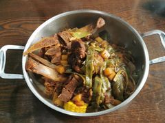 -内蒙焖面大盆骨餐馆(山大路店)