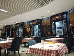 大堂-老上海弄堂菜馆(恒基名人购物中心店)
