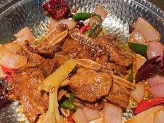 -小鱼小牛(世欧广场店)