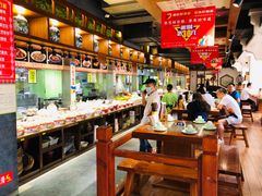 自助取餐区-六合居·明厨亮灶餐厅(成双大道店)