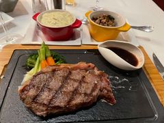 -龙虾酒吧扒房(宁波香格里拉店)