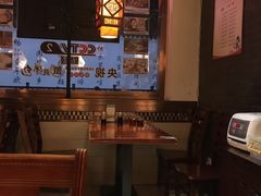 -佬钱湾仔(衣裳街店)