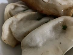 -胖子锅贴(双阳路111弄店)