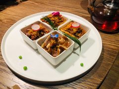 -凤凰湘语·海派湘菜(浦东旗舰店)