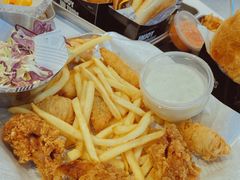 -TRIPS BURGER(大钟寺店)