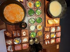 -银米·云南传统过桥米线(双廊黑金冠店)