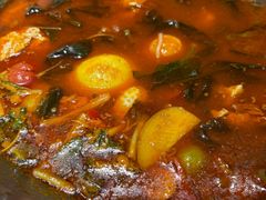 -野山舂·贵州现舂酸汤牛肉(东山店)