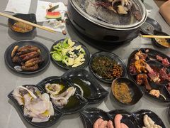-啊美丽炭火烤肉(滑翔一店)