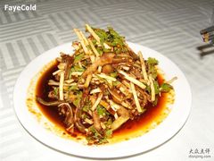 凉拌猪耳朵-甲21号招待所