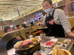 -山焱·炭火自助烤肉(周浦万达店)