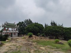 -东山风动石景区