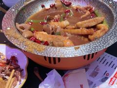 -多嘴超级肉蟹煲(中街恒隆故宫店)