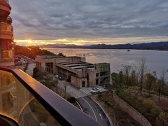 -千岛湖忆湖度假酒店(中心湖景区店)