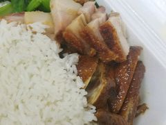 油鸡拼烧肉饭-西华美食•老广烧腊(百灵路店)