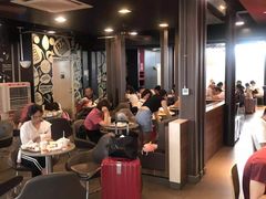 大堂-麦当劳(深圳北站高铁店)