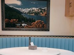 -尕盼舍连锁餐饮大盘鸡拌面王(中和美食街店)