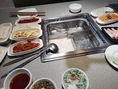 -海底捞火锅(新松江路店)