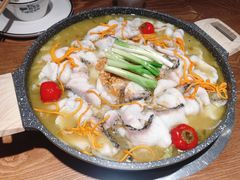 -山城外·非遗酸菜鱼(财富中心店)
