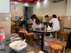 大堂-卓粤拉肠(红庙店)