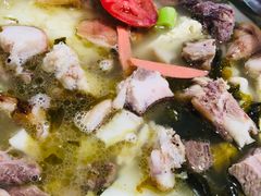 -泸州酸菜豆花火锅川师店