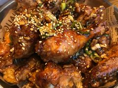 -BHC炸鸡(明洞总店)