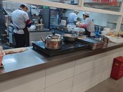 -老西白点心店