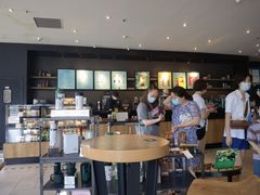 -星巴克臻选(莘庄仲盛店)