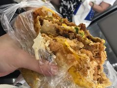 -正宗杂粮煎饼香软鸡蛋饼