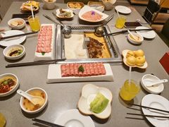 -海底捞火锅(旭辉MALL店)