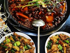 -鸿顺老铁锅美蛙鱼府(解放碑店)