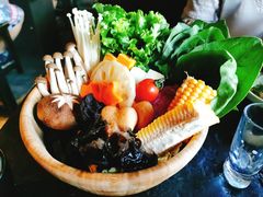 -湊湊火锅·茶憩(新中关购物中心店)